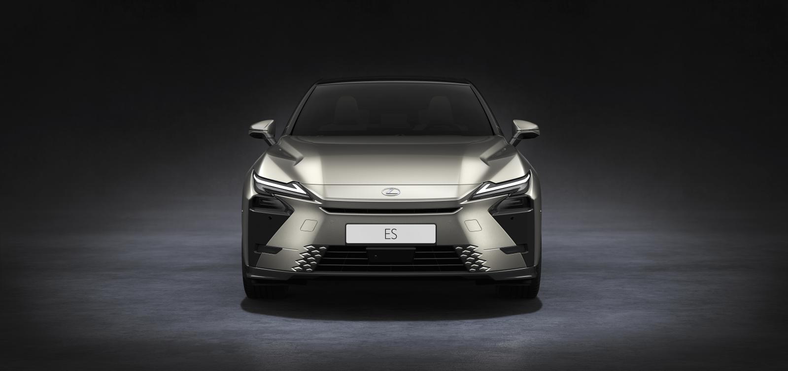 Το νέο Lexus ES έκανε το ντεμπούτο του ως υβριδικό και ηλεκτρικό 